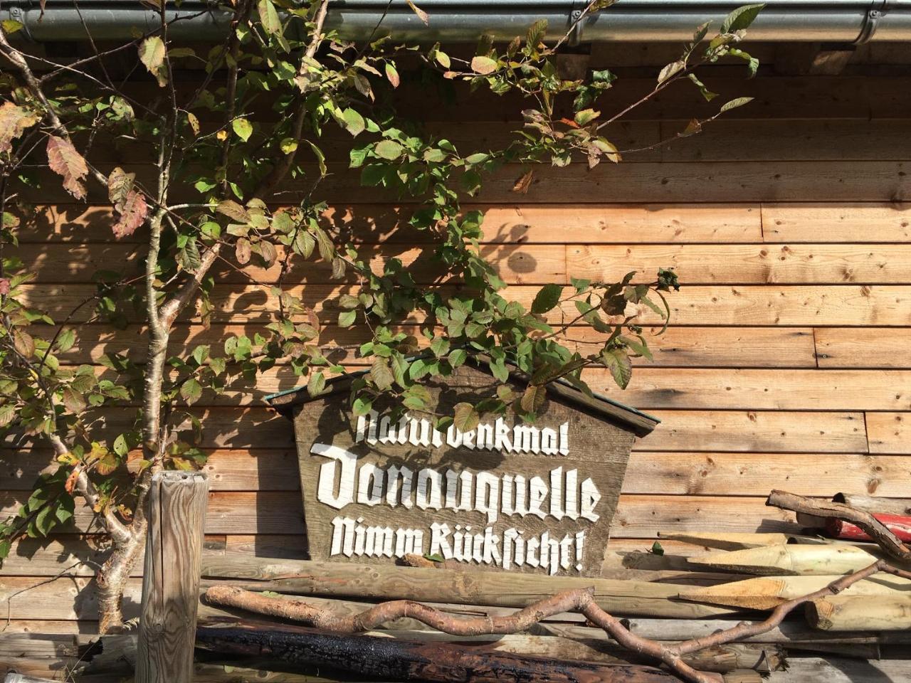 Hoehengasthaus Kolmenhof An Der Donauquelle Furtwangen Exterior foto